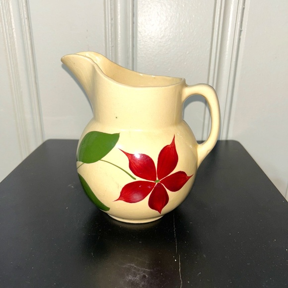 Watt Pottery 5 Petal Starflower Pitcher - Picture 1 of 3